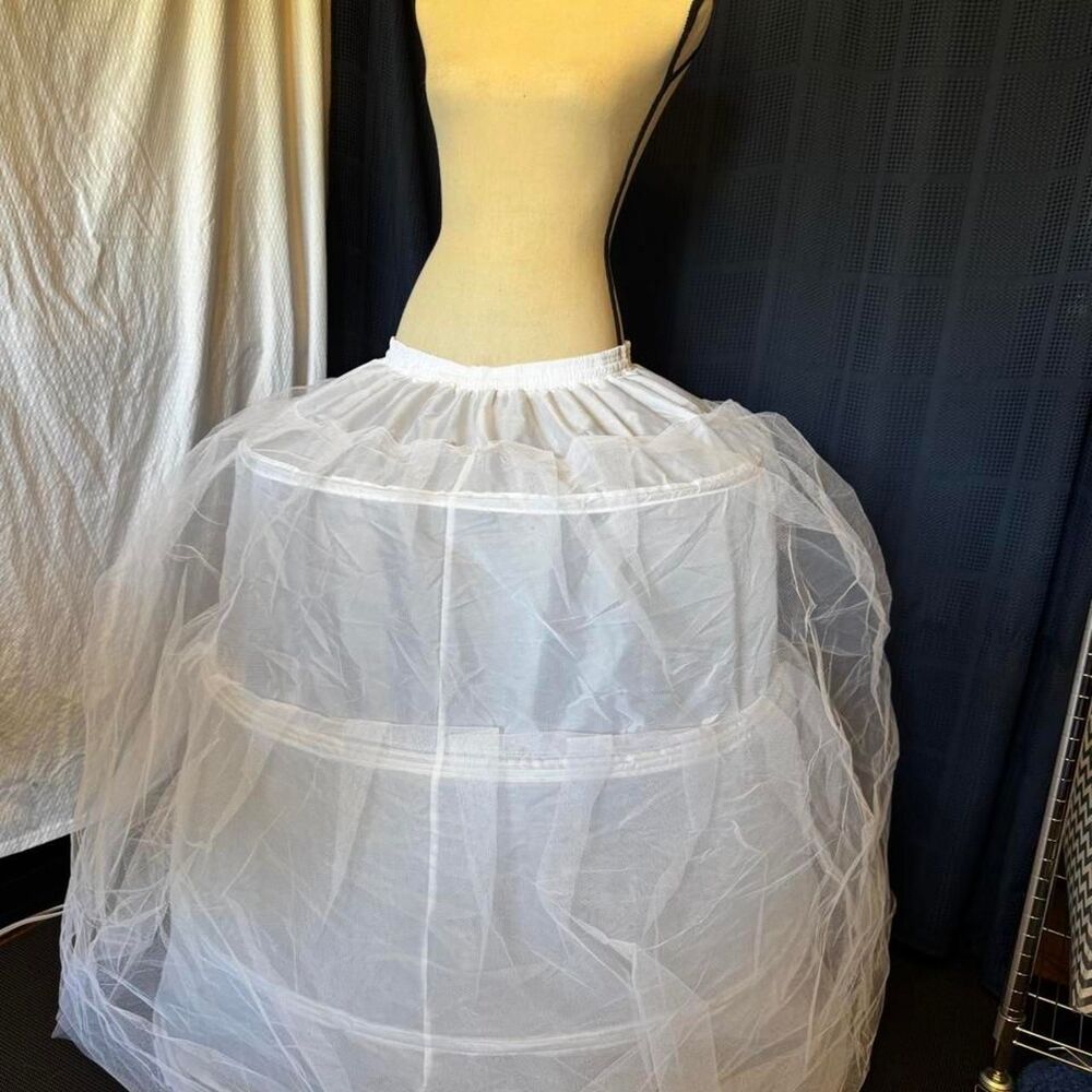 No-brand Women's White Dress